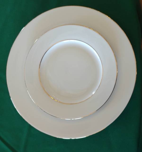 Gold China Dinnerware – Art Pancake Party & Wedding Rental